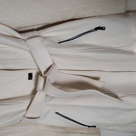 Guess wool blend long line midi length coat white off white women's size medium - Picture 7 of 16